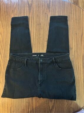 Old Navy Black Women's Skinny Jeans - Classic Slim Fit